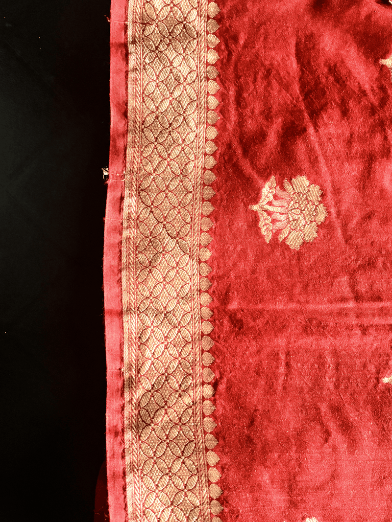 Red Pure Silk Banarasi Duppatta