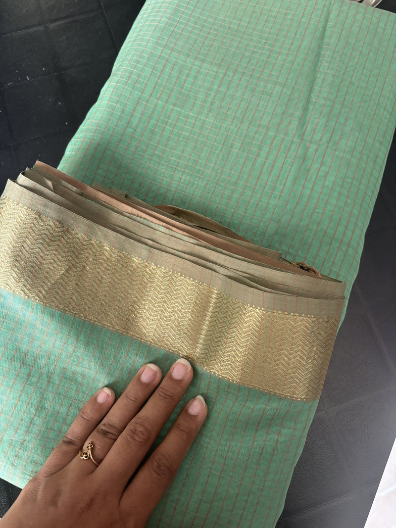 check check Maheshwari Sari