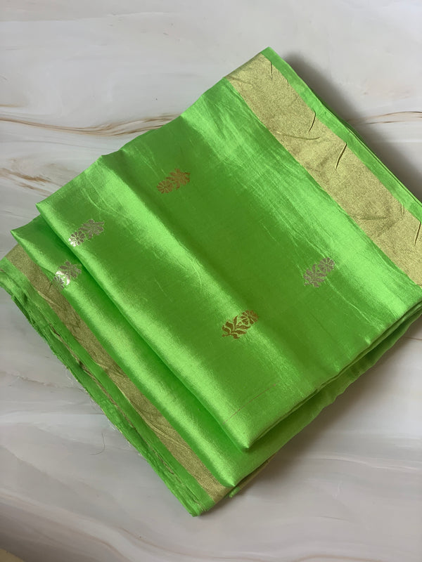 Lite Green Banarasi Dupatta by Chowdhrain